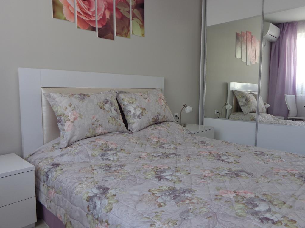 بورغاس Luxury Apartment Lazur 2 الغرفة الصورة