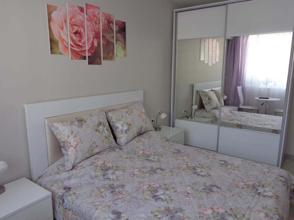 بورغاس Luxury Apartment Lazur 2 الغرفة الصورة
